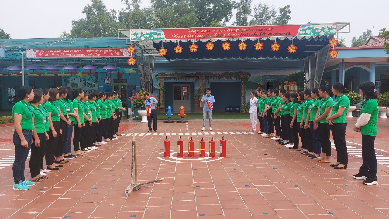 TẬP HUẤN VÀ THỰC TẬP PHƯƠNG ÁN PCCC VÀ CNCH