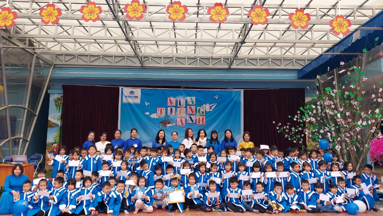 SÔI NỔI VÀ KHÍ THẾ VỚI CHƯƠNG TRÌNH “VUA TIẾNG ANH” TẠI TRƯỜNG MN 7/5