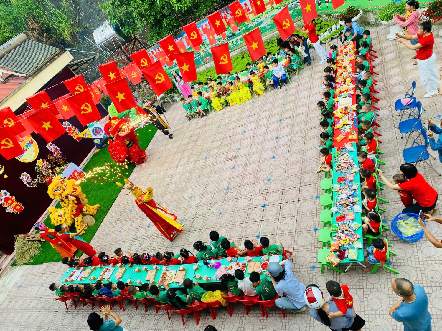 TẾT TRUNG THU RỘN RÀNG  TẠI TRƯỜNG MẦM NON 7/5