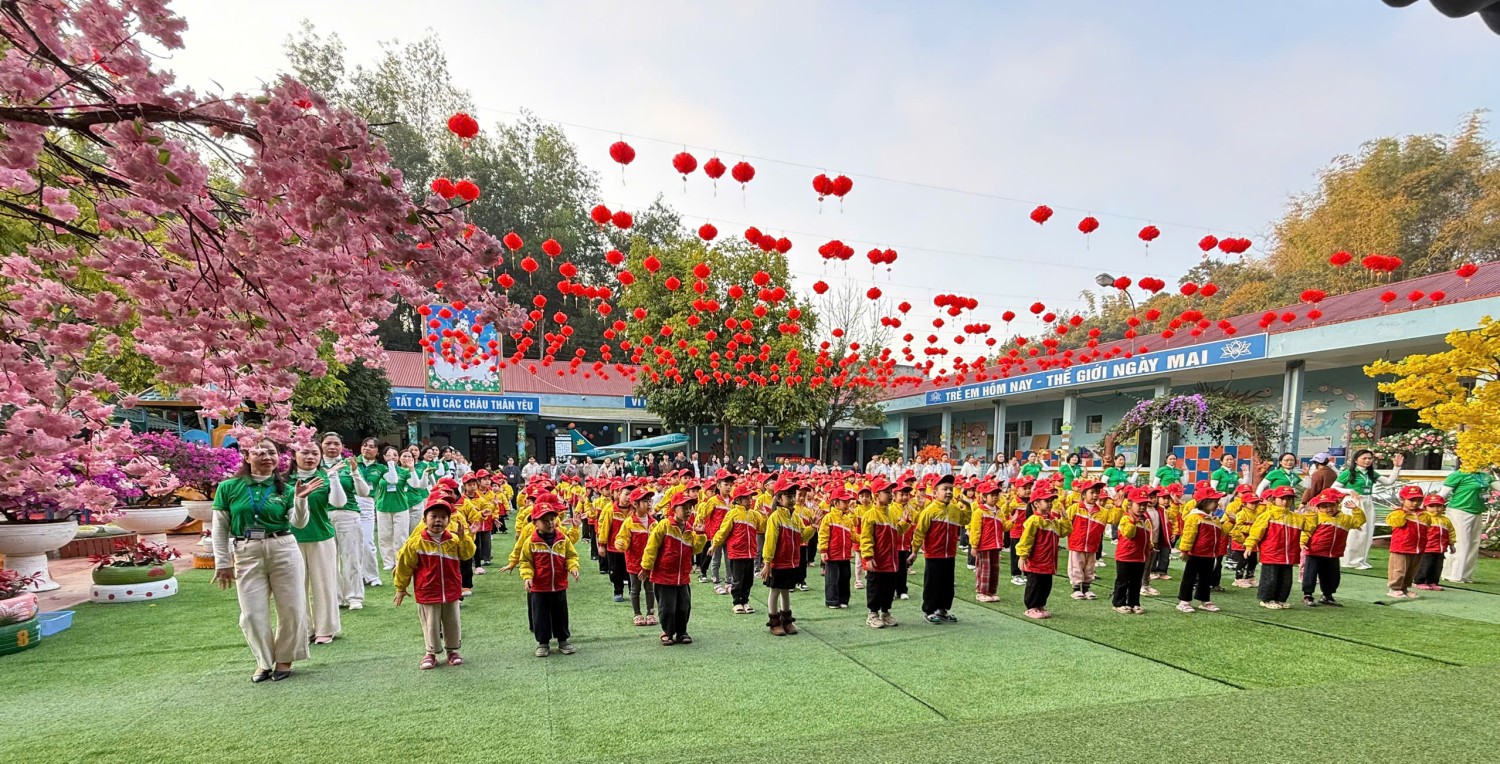 HOẠT ĐỘNG NGOẠI KHÓA GIAO LƯU TIẾNG ANH  TẠI TRƯỜNG MẦM NON 7/5