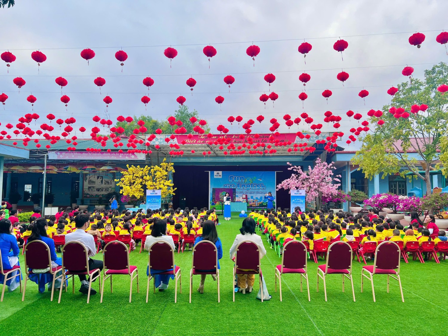 HOẠT ĐỘNG NGOẠI KHÓA GIAO LƯU TIẾNG ANH  TẠI TRƯỜNG MẦM NON 7/5